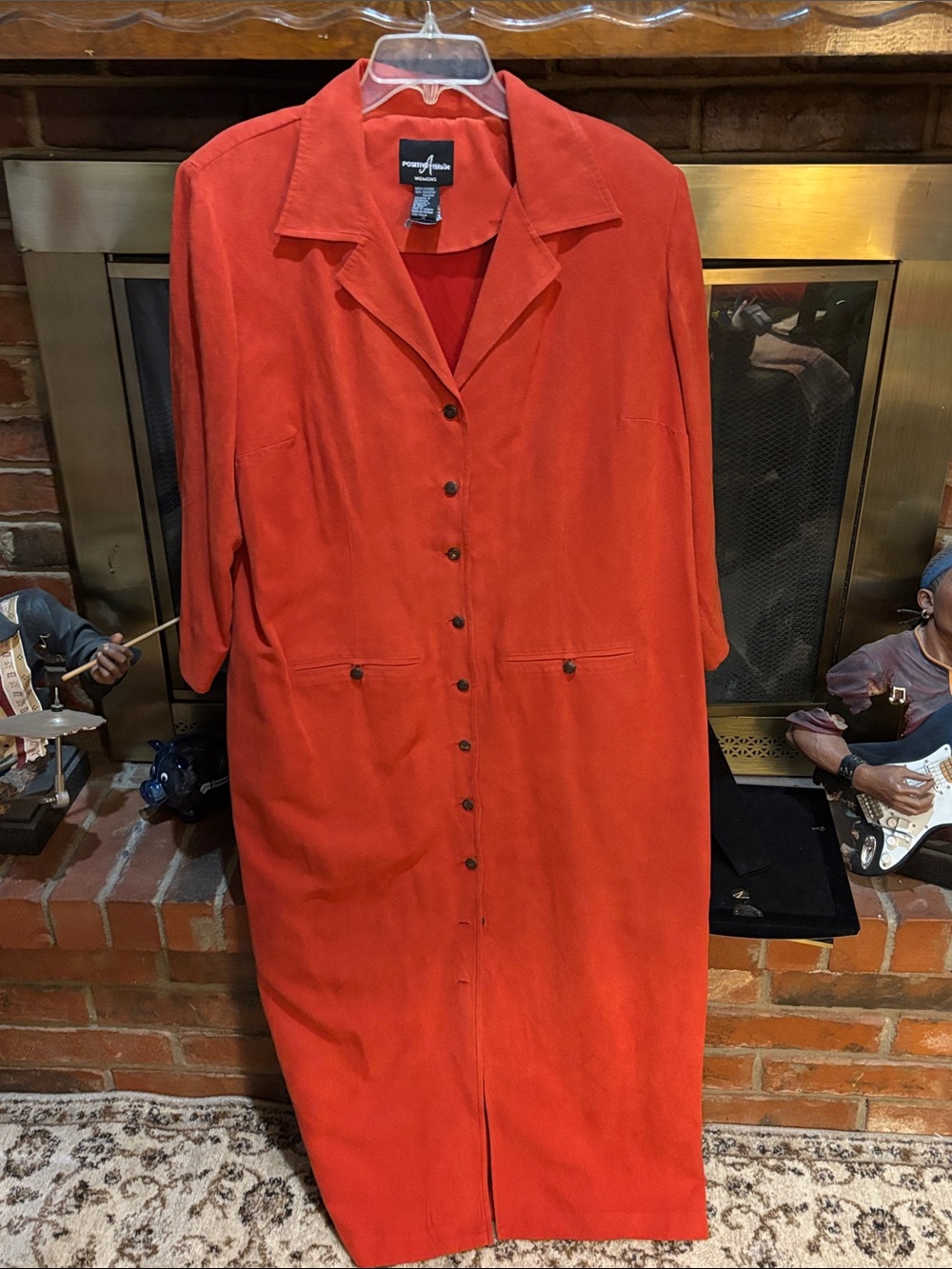 Classic Button-Front Midi Shirt Dress in Vibrant Red